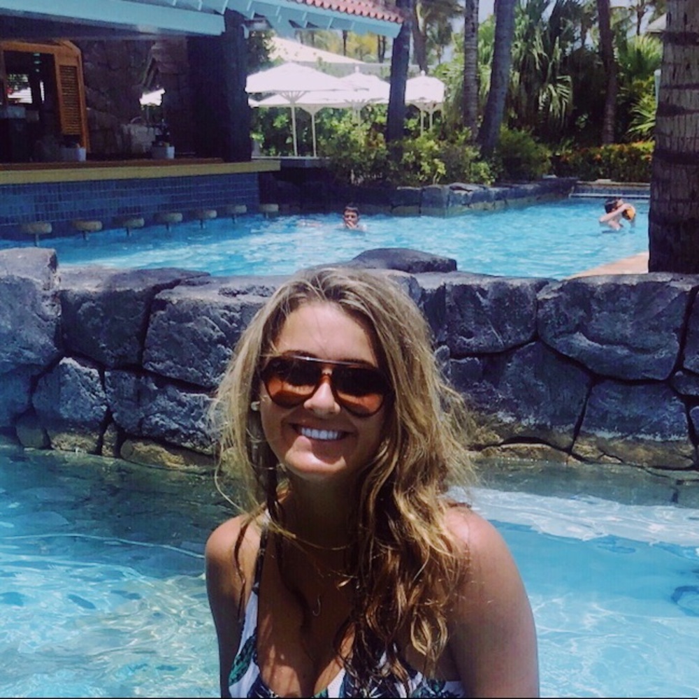 Meet your Posher, Lauren